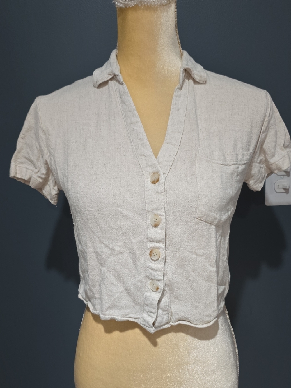 Love Notes Linen Blend Cream Cropped Button-Front Shirt Sz S